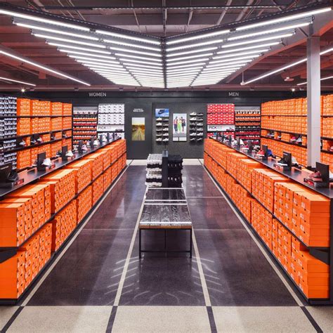 nike shop groningen openingstijden|Nike Factory Store Groningen.